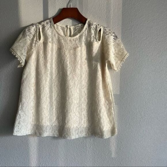 Monteau Girls Ivory All Over Lace Cold Shoulder Short Sleeve Top Size XL (14) - Picture 5 of 6